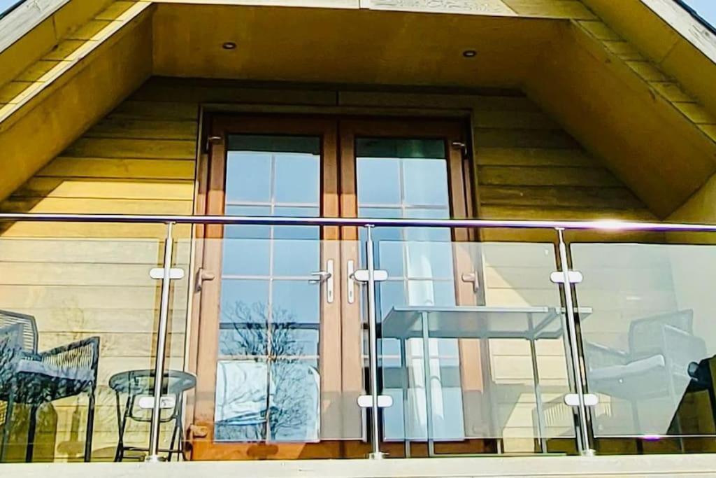 Artro Lodge Luxury 3 Bedroom, 3 Bathroom & Hot Tub Llanbedr  Εξωτερικό φωτογραφία