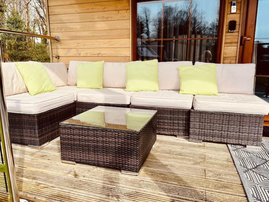 Artro Lodge Luxury 3 Bedroom, 3 Bathroom & Hot Tub Llanbedr  Εξωτερικό φωτογραφία