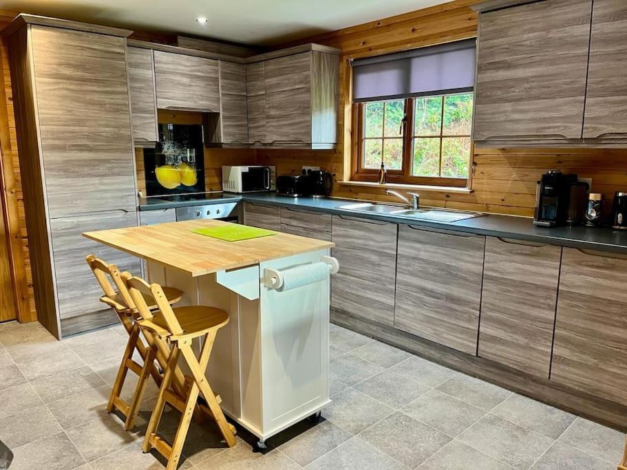 Artro Lodge Luxury 3 Bedroom, 3 Bathroom & Hot Tub Llanbedr  Εξωτερικό φωτογραφία